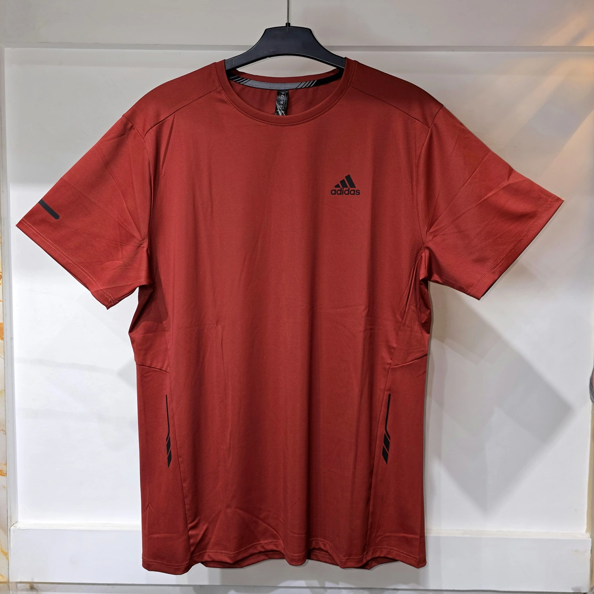 Adidas D4M AEROREADY T-Shirt –Terracotta