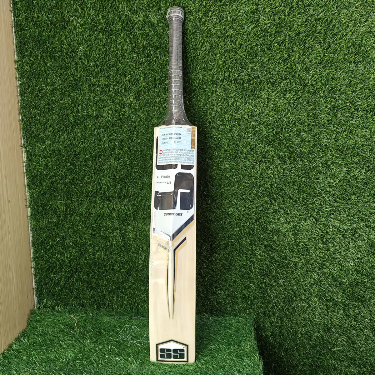 SS Smasher Kashmiri Willow Cricket Bat